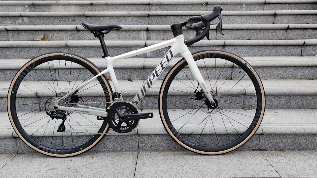 速比特 universe公路车白色s号实测裆高