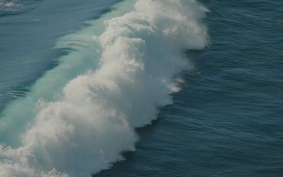 [图]印尼巴厘岛绿色的海浪