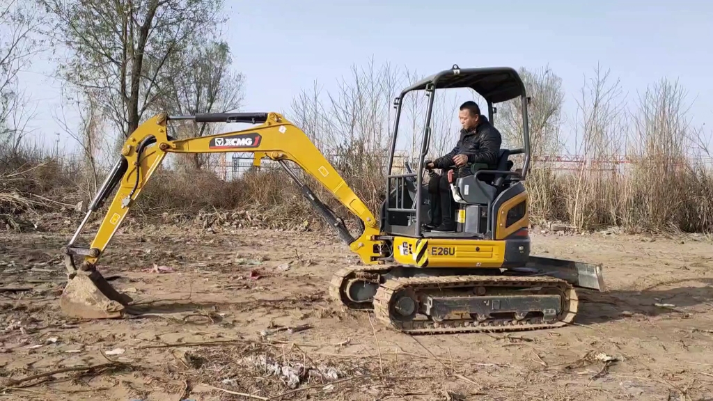 刘一手分享挖掘机,徐工26u微挖,国四排放.#二手挖掘机