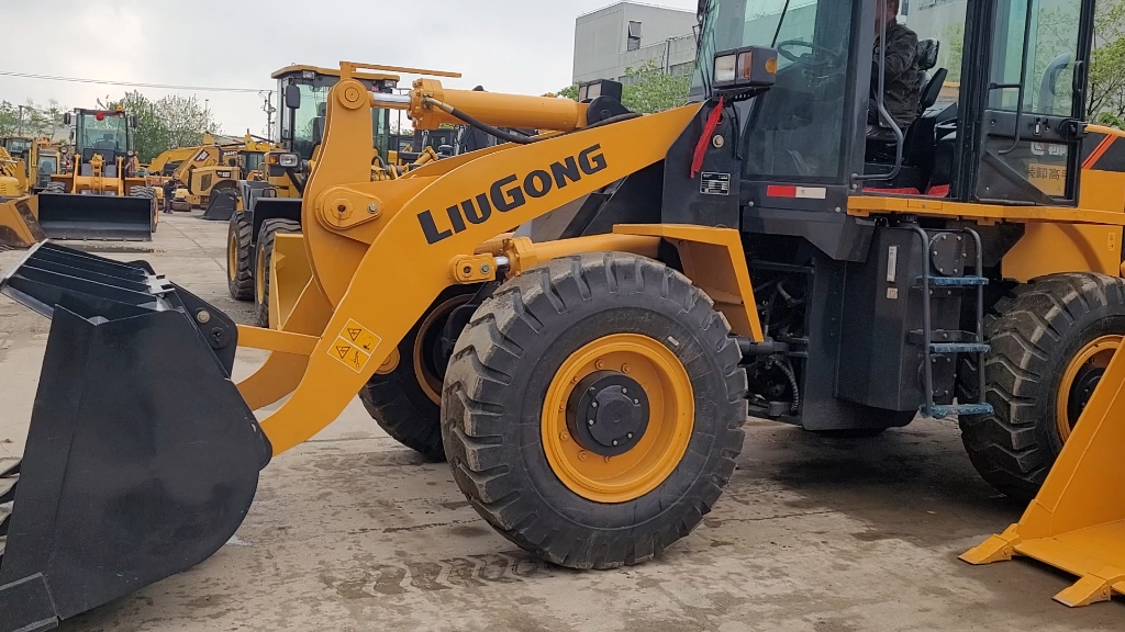 柳工835装载机二手30铲车装载机