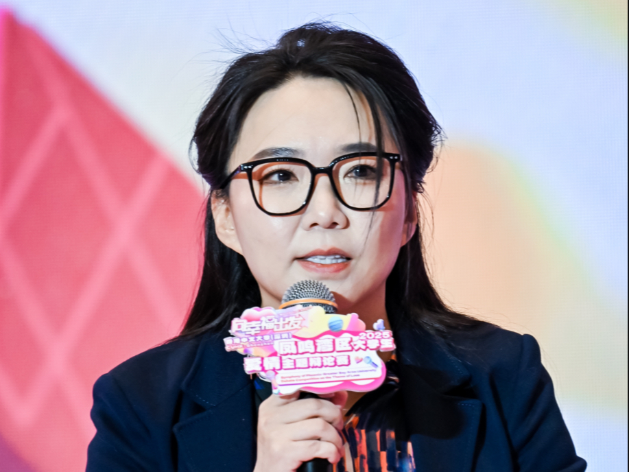 马薇薇 你爱一个人的时候不会后悔爱一个人