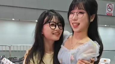 真栗】什么？婷婷直播间因为过于色情被封了？_哔哩哔哩bilibili