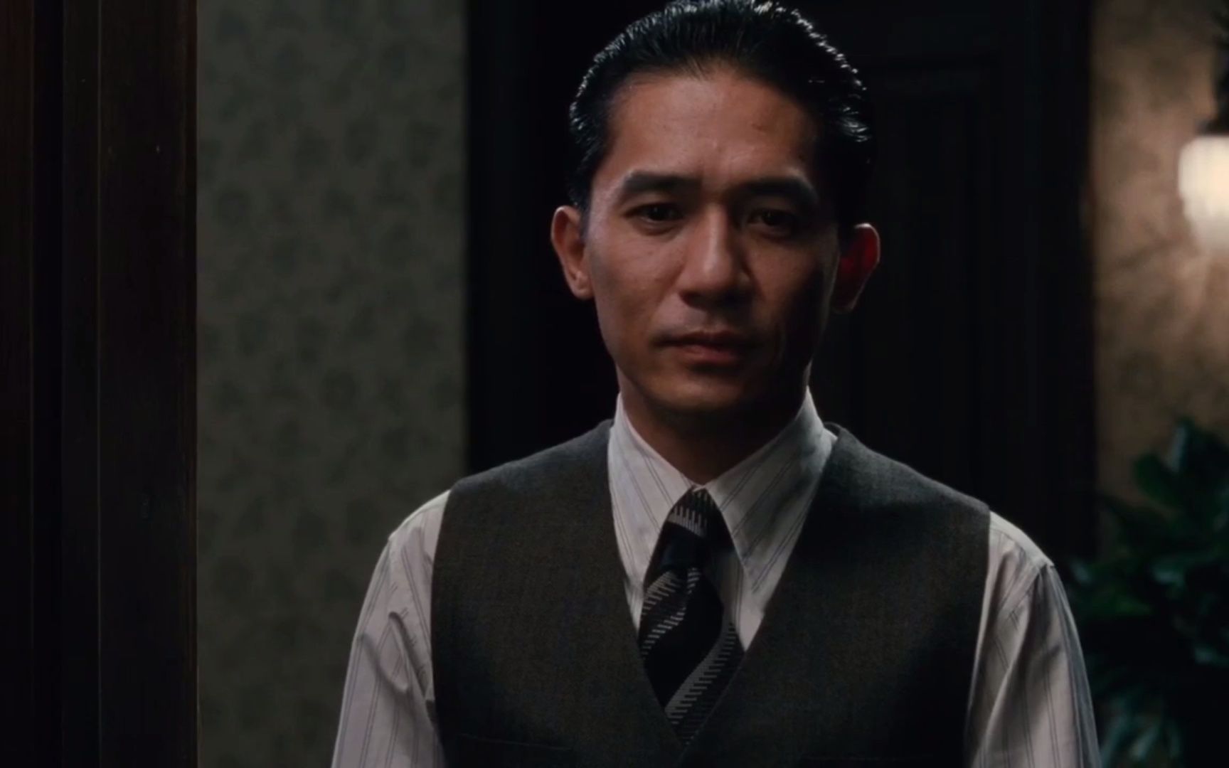 色戒佳芝和易先生的高能名场面