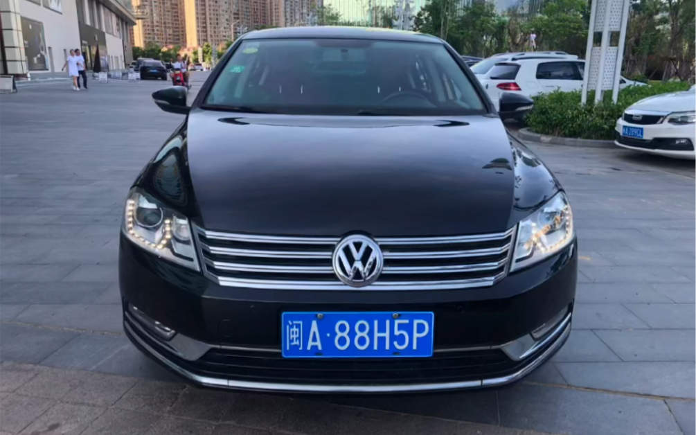 14款大众迈腾豪华版二手车