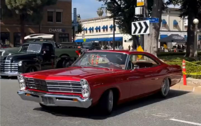 "70年代的福特老车"