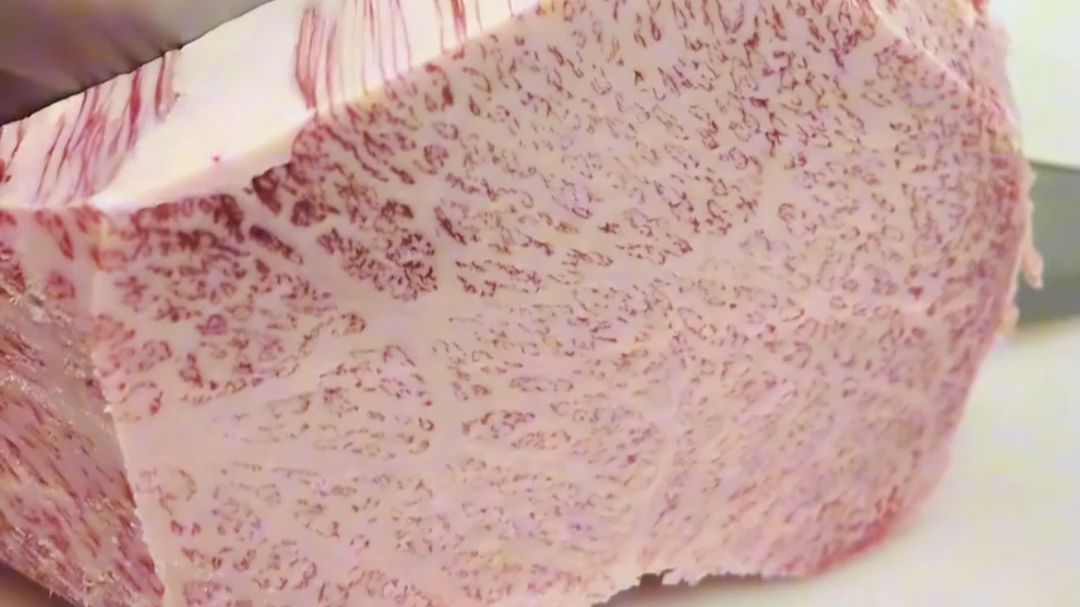 油里找到少许肉