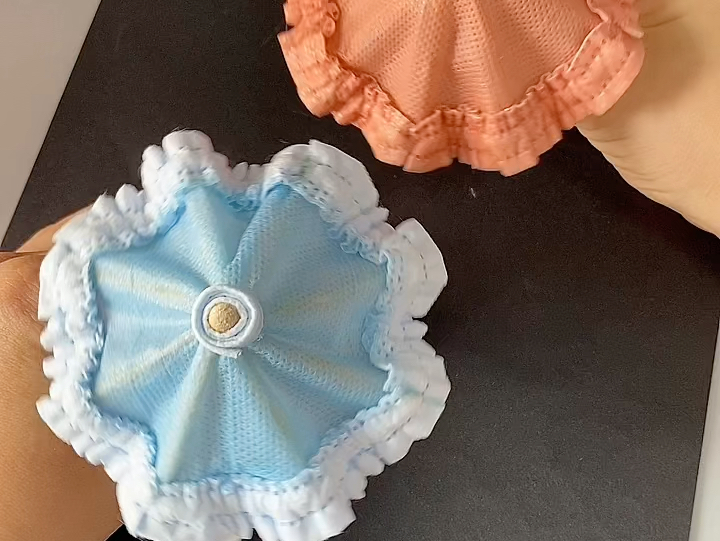 口罩不要丢,用来制作好看小雨伞吧#废物利用 #亲子手工 #幼儿园手工