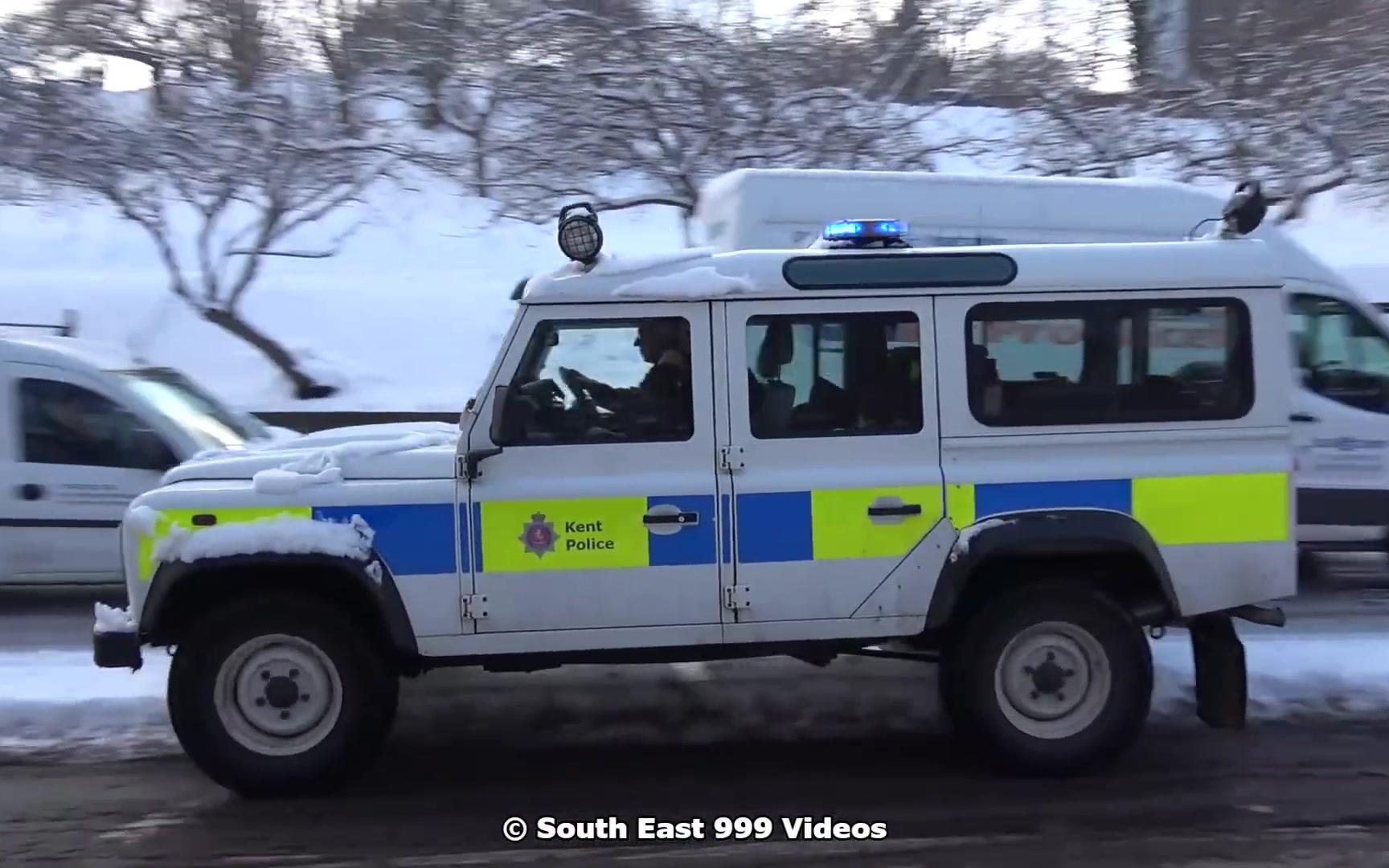 越野车之王～路虎卫士英国本土版～警车涂装无比霸气～可惜没使用英式