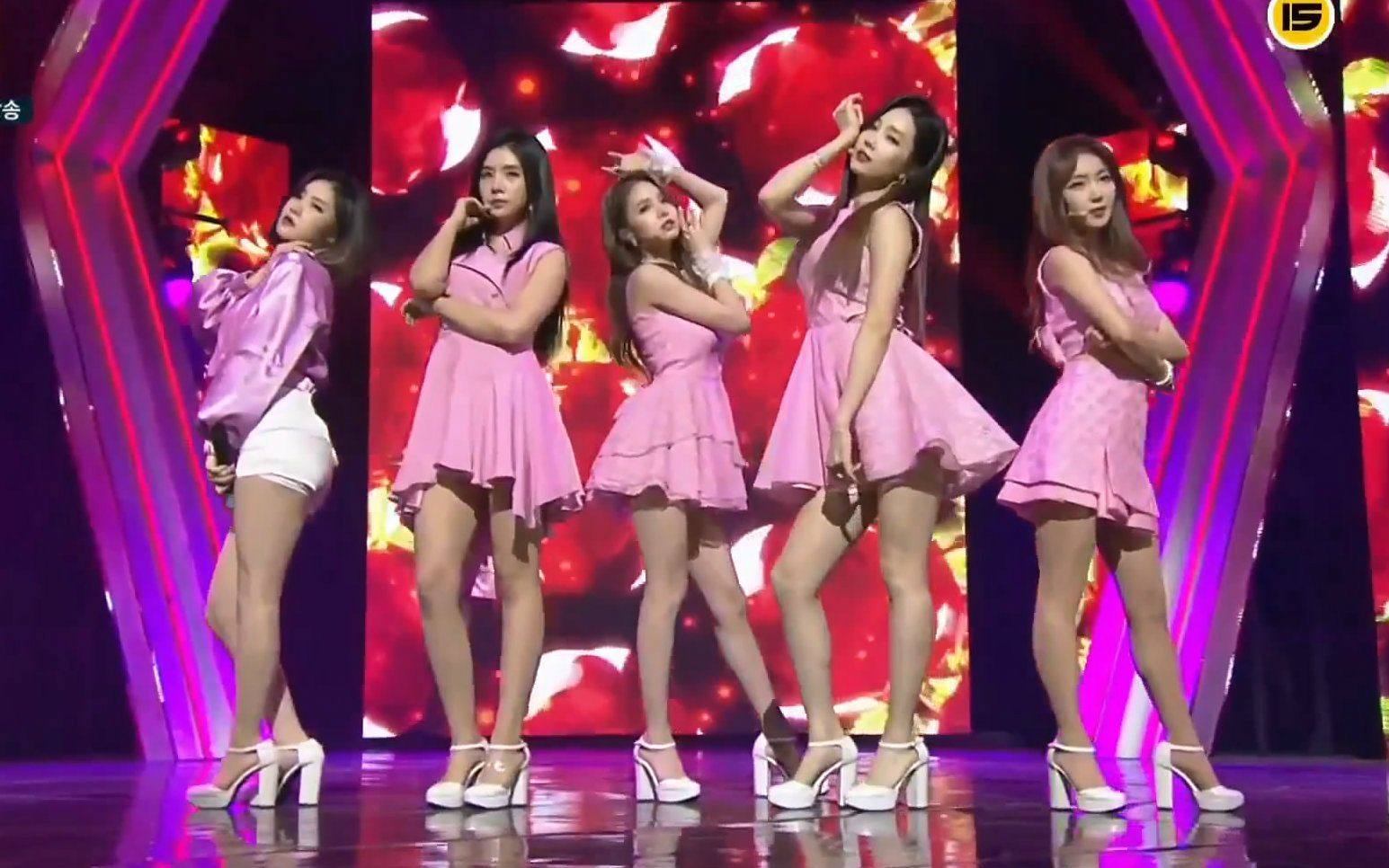 【自制】美颜团fiestar——mirror打歌现场混剪(表白中国妹子曹璐)