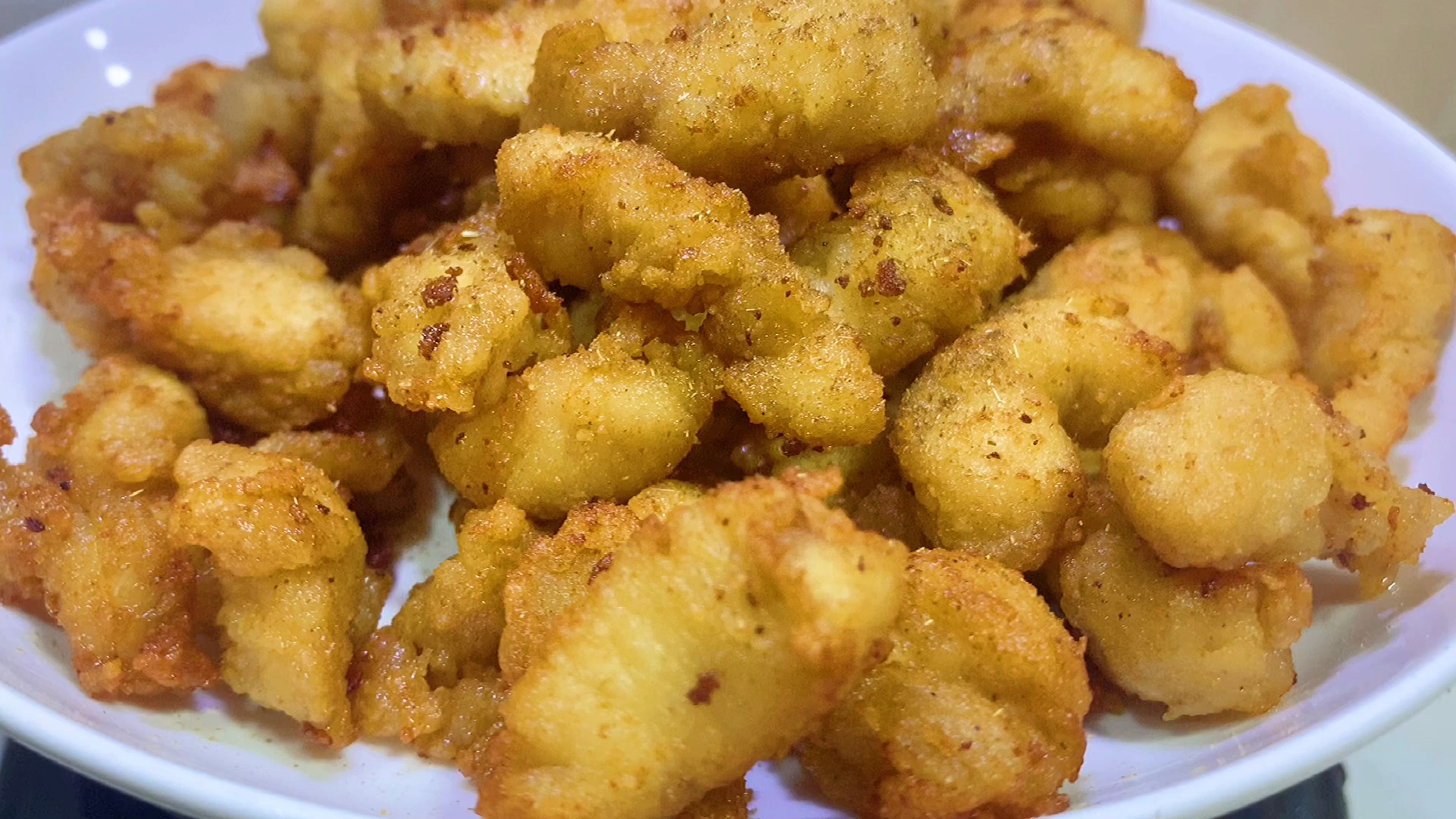 鸡胸肉怎么做最好吃试试油炸鸡米花比红烧清蒸糖醋都好吃