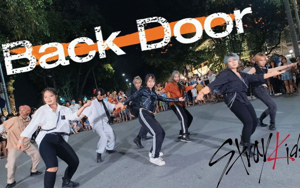 [越南DIP速翻麋鹿最新BACK DOOR][4K] Stray Kids Back Door Dance Cover By The D.I.P哔哩哔哩bilibili