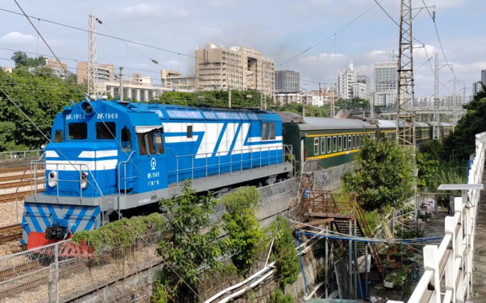 2023年10月11日,0k442次(石牌车辆段-广州东站)本务中国铁路广州局