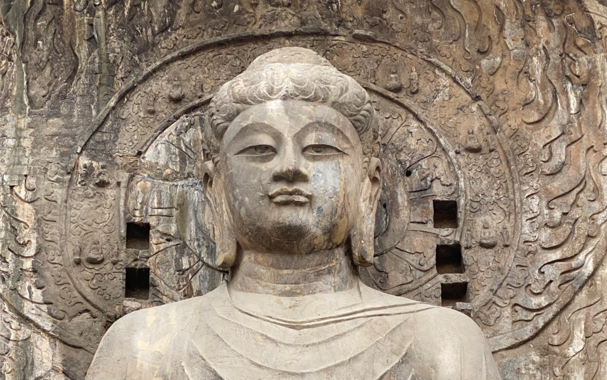 河南洛阳龙门石窟卢舍那大佛