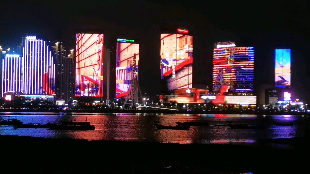 晋江大桥,泰禾广场夜景