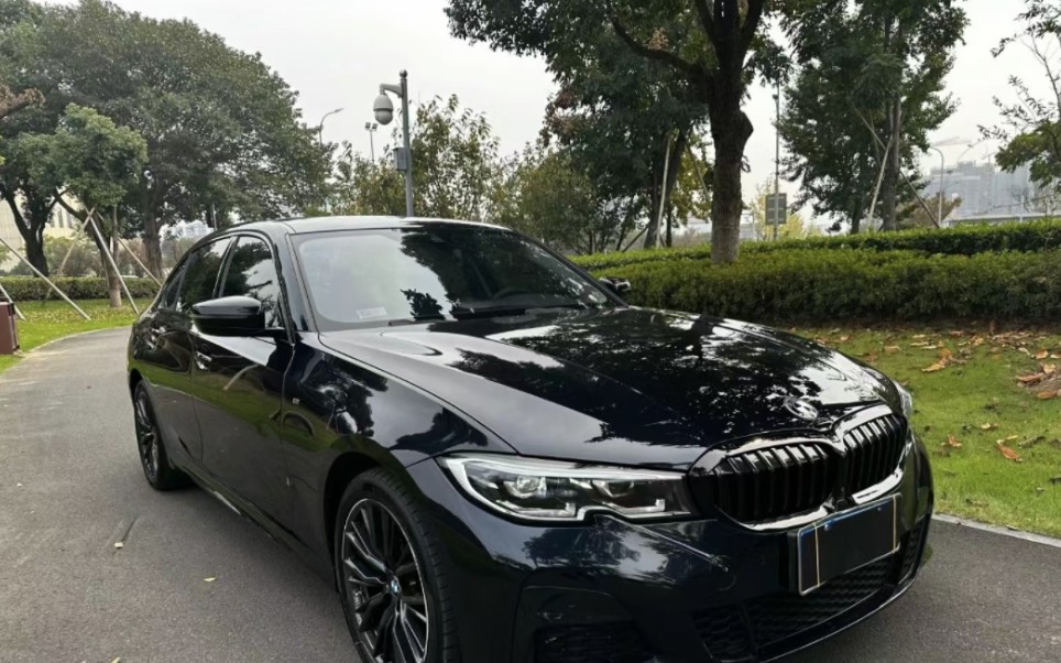 宝马32521款325li运动耀夜套装【上牌时间】:2021年3月上牌地浙江丽水