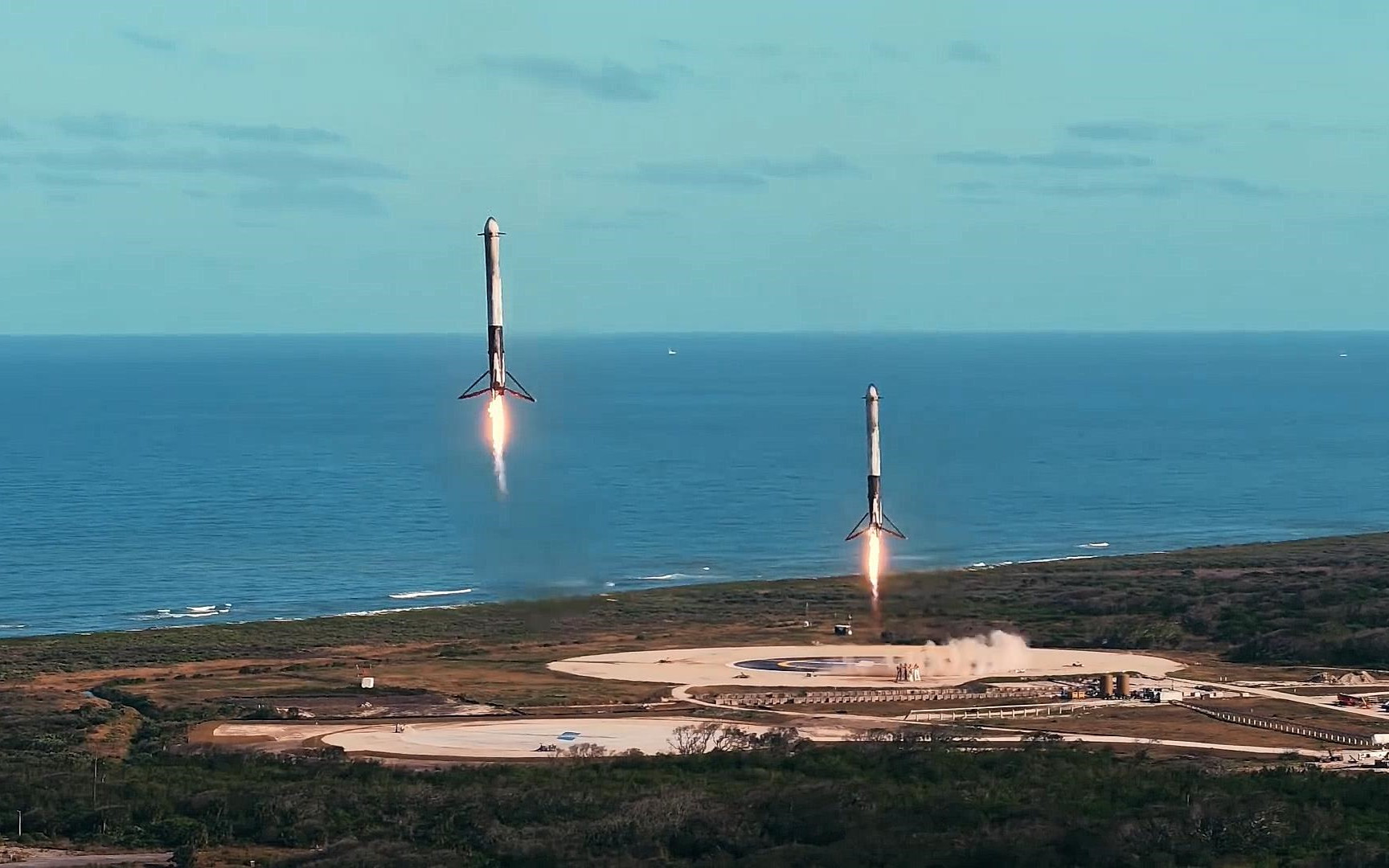 spacex官方发布:重型猎鹰任务精彩回顾(宣传短片)falcon heavy & star