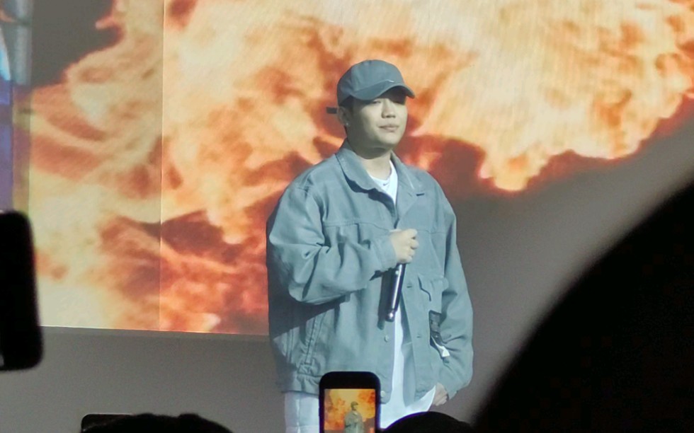 【pgone王唯楚香港演唱会11.