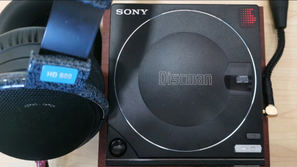 岁月静好,索尼diskman d100直推森海hd600.
