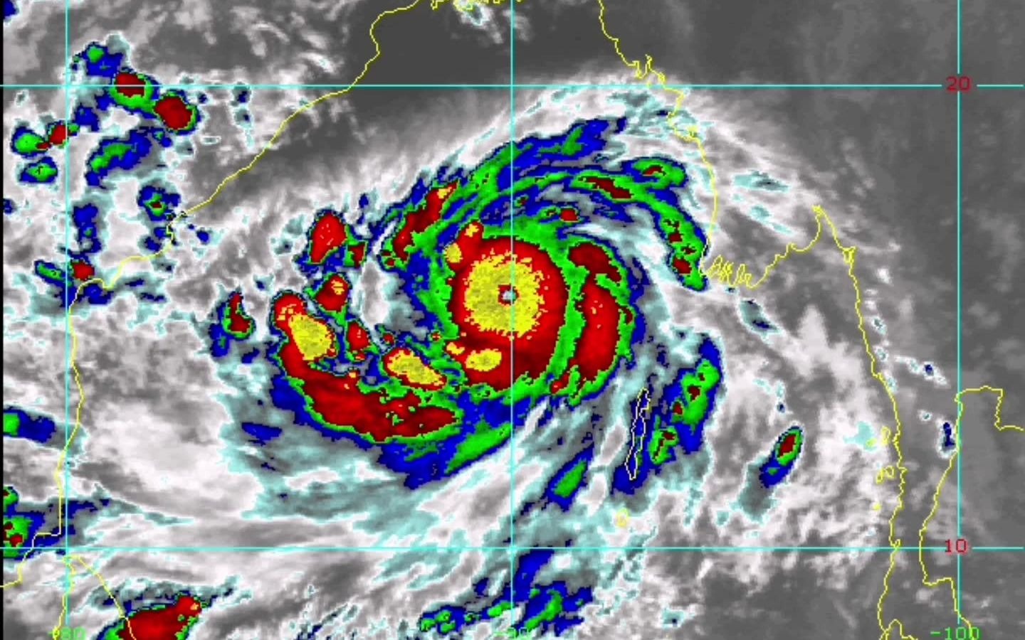 [图]北印度洋气旋风暴费林（Phailin）/卫星云图