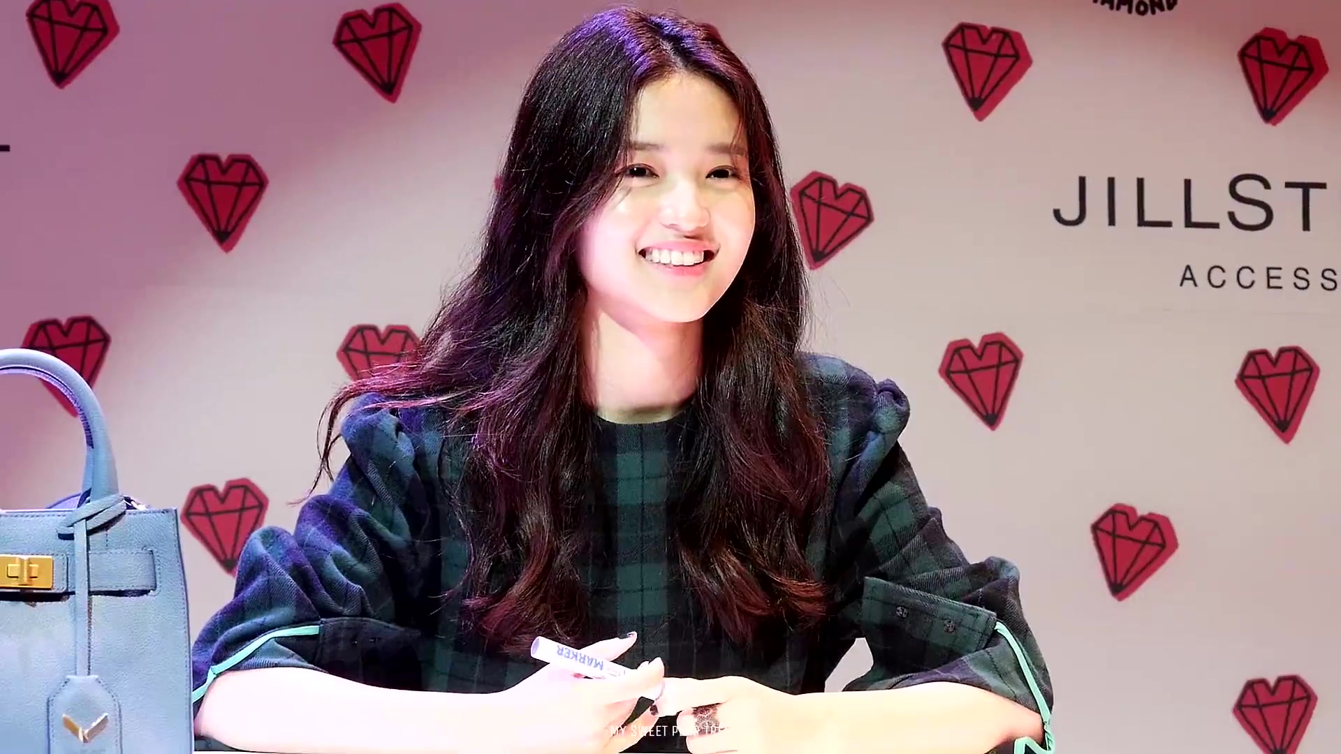 金泰梨 jillstuart 签名会 160902_哔哩哔哩 (゜-゜