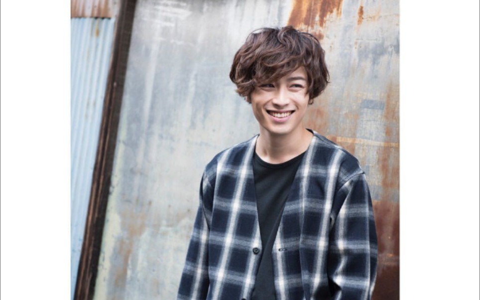 铃木胜吾混剪|scars of love_哔哩哔哩 (゜-゜)つロ 干杯~-bilibili