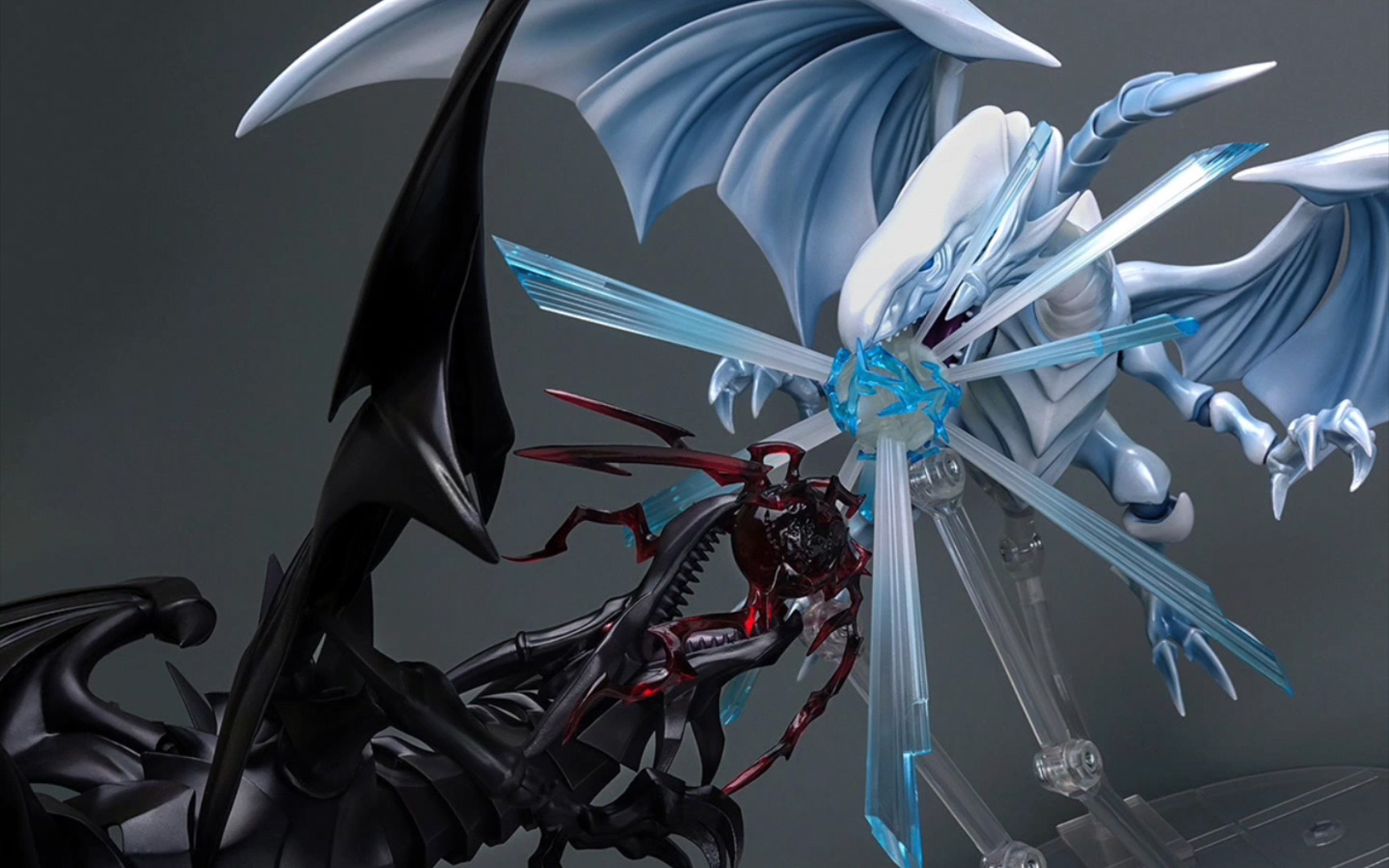 m 游戏王 第一弹 青眼白龙,第2弹 真红眼黑龙 官博介绍