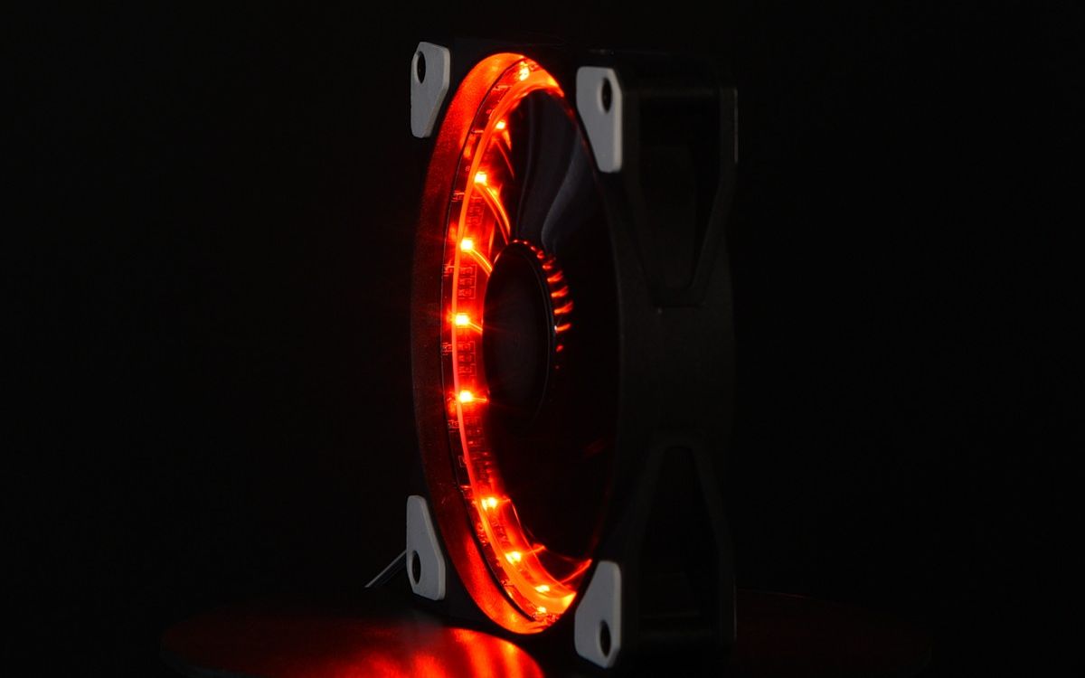 阿尔法欧酷Alphacool Eiszyklon幻彩RGB LT静音风扇,25mm厚、1300RPM哔哩哔哩bilibili