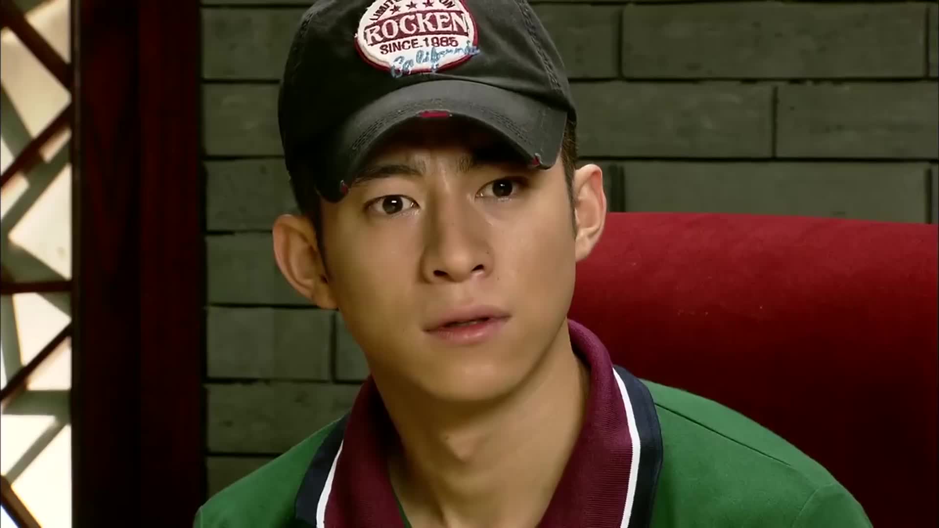 1 大女人:于童出狱眉姐却没去接他,找到她家里