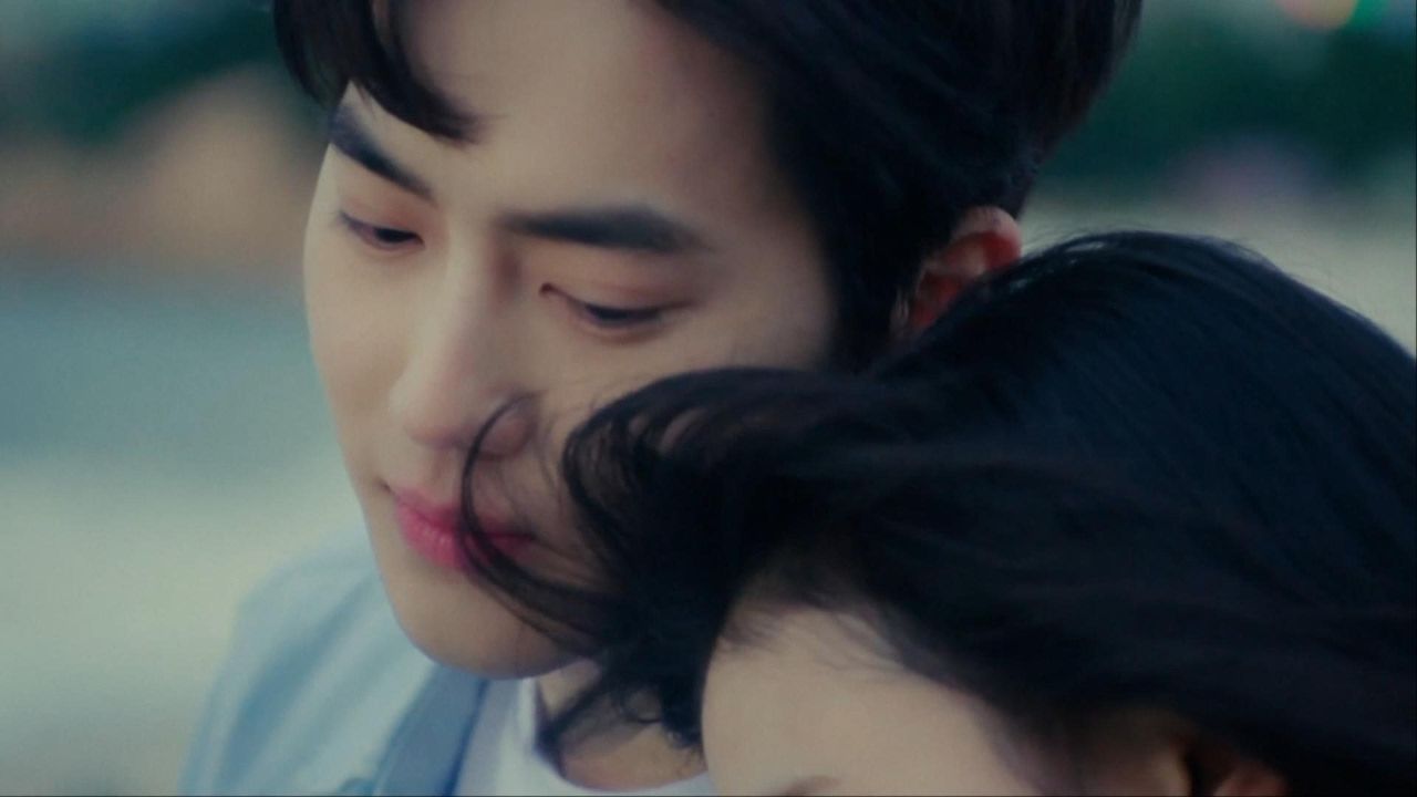 [图]SUHO《Starlight (Feat. REMI) (From Drama《Star of the Universe》)》MV #2