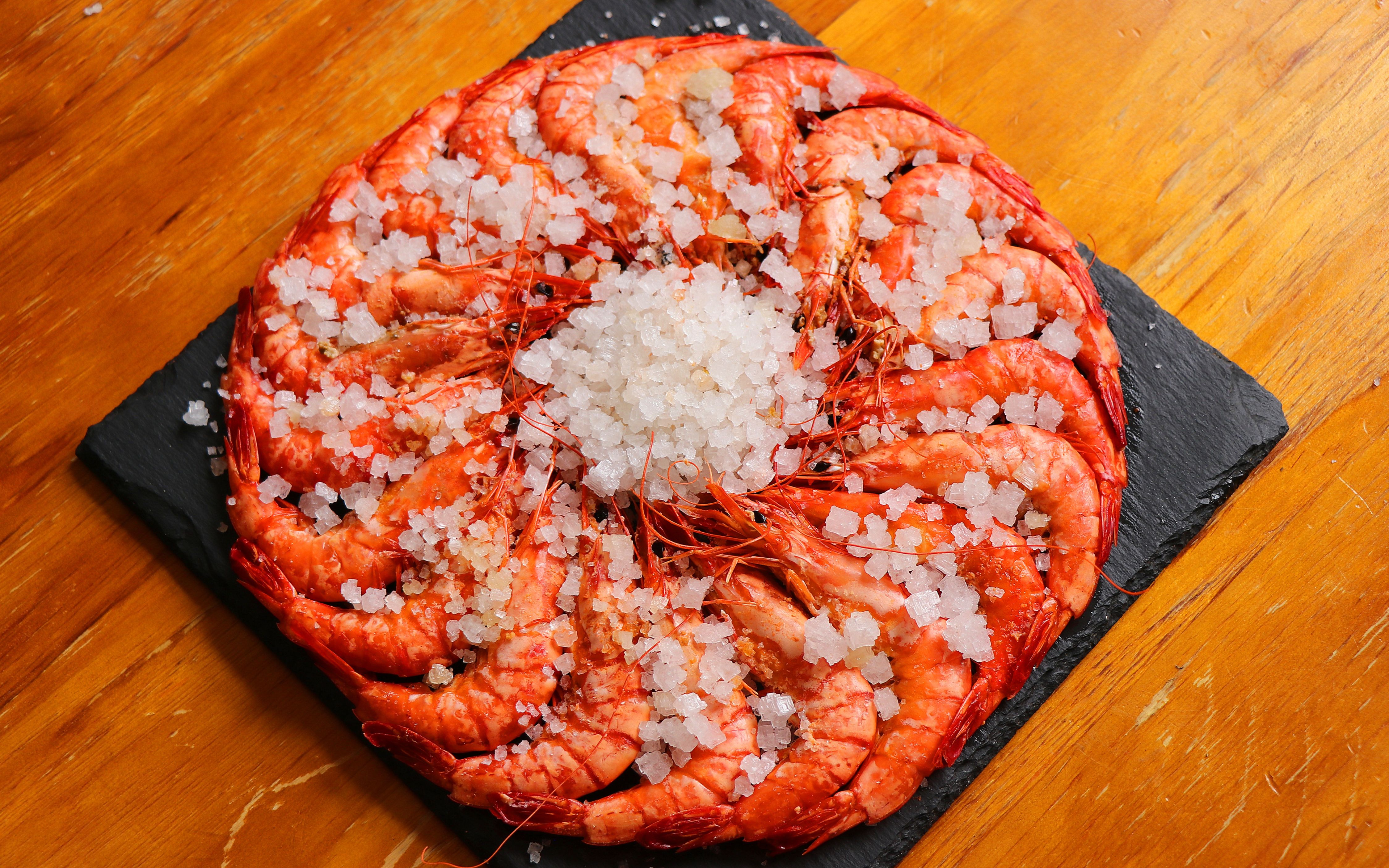 【盐焗虾】除了盐没有加别的任何调料,原汁原味,懒人模式