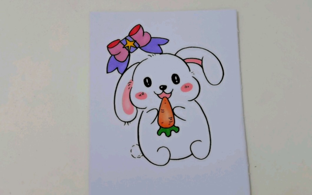 画一个超级可爱的兔子吧