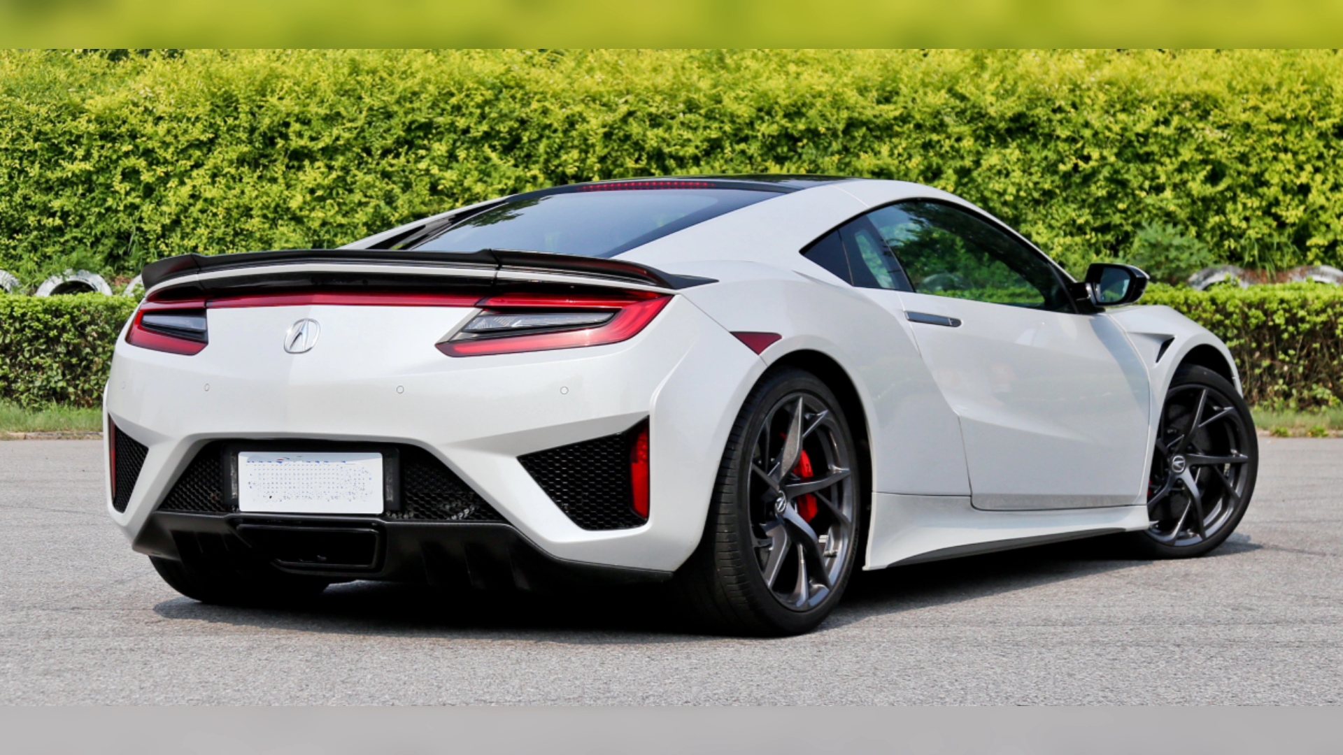 东瀛跑车 本田他哥 讴歌nsx 289万起 百公里3秒多