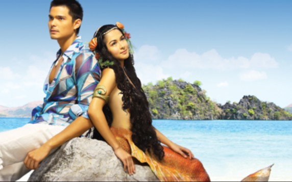 美人鱼dyesebel:小人鱼婕希贝尔重回海洋 美人鱼班纳克扶养