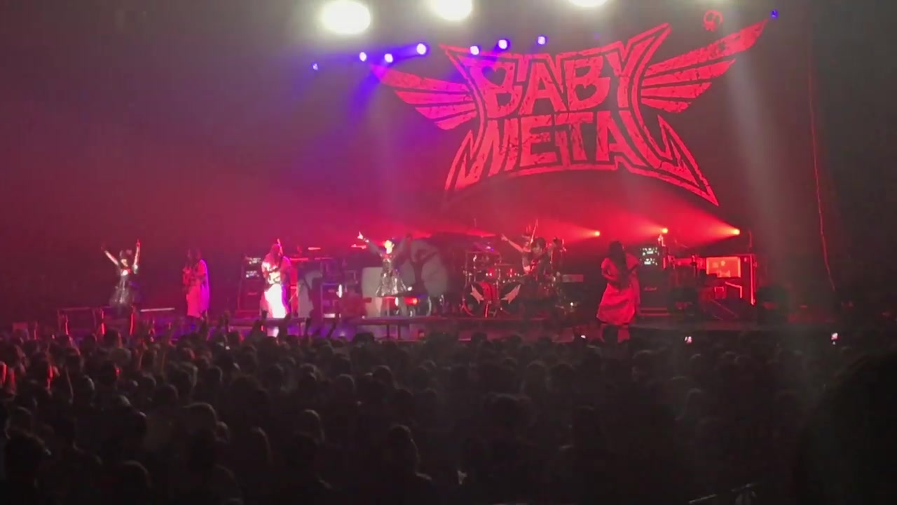 Babymetal & Red Hot Chili Peppers Manchester Arena  14 12 16hd哔哩哔哩bilibili