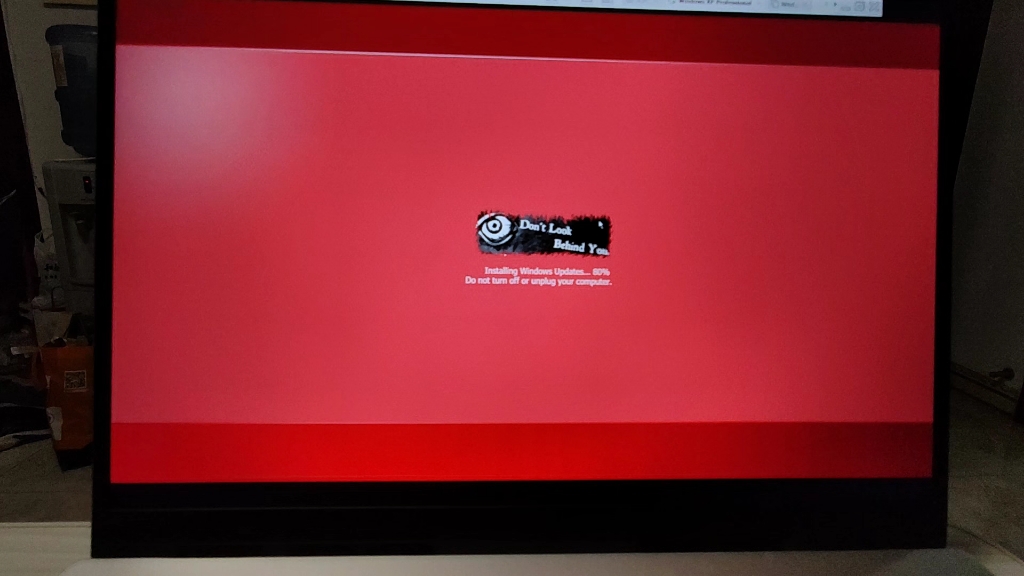 试玩windows xp horror病毒(胆小慎入)