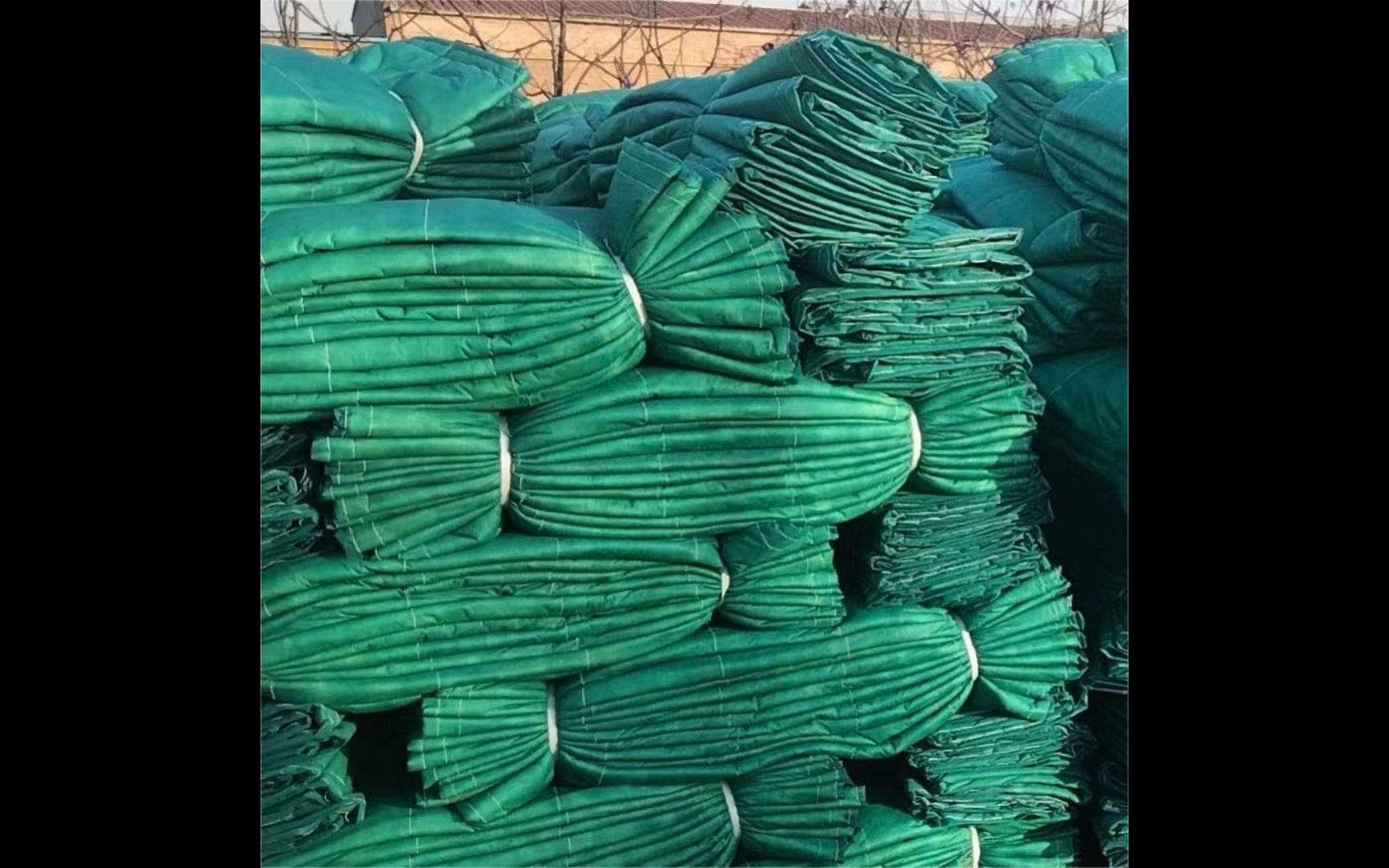 建筑用耐火保温被,阻燃保温被岩棉,岩棉建筑保温被