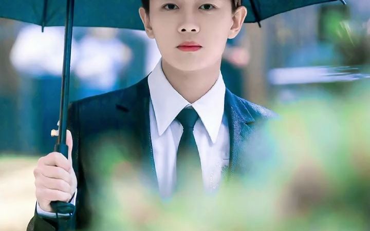 向全世界安利 #宝藏男孩 #任嘉伦 这个微笑你们喜欢吗?