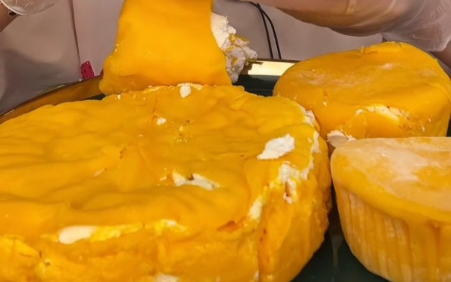 奶黄千层,奶黄毛巾卷,奶黄雪媚娘,自制蛋糕卷,冰面包