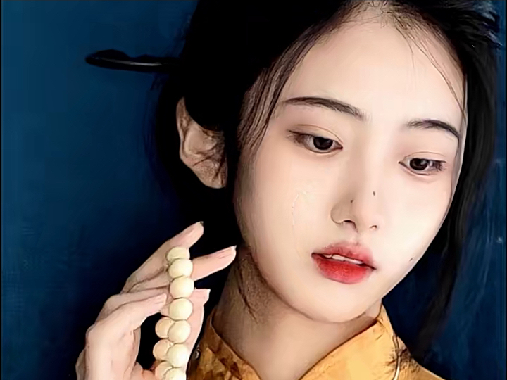 06古人云:淡妆浓抹总相宜