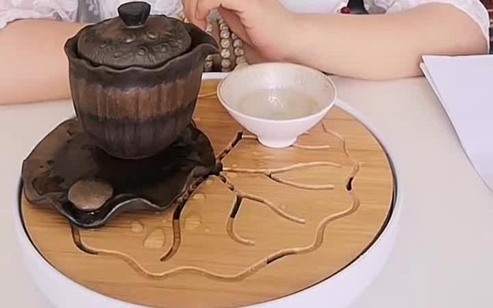 用脚踩的茶是啥味?茶知识哔哩哔哩bilibili