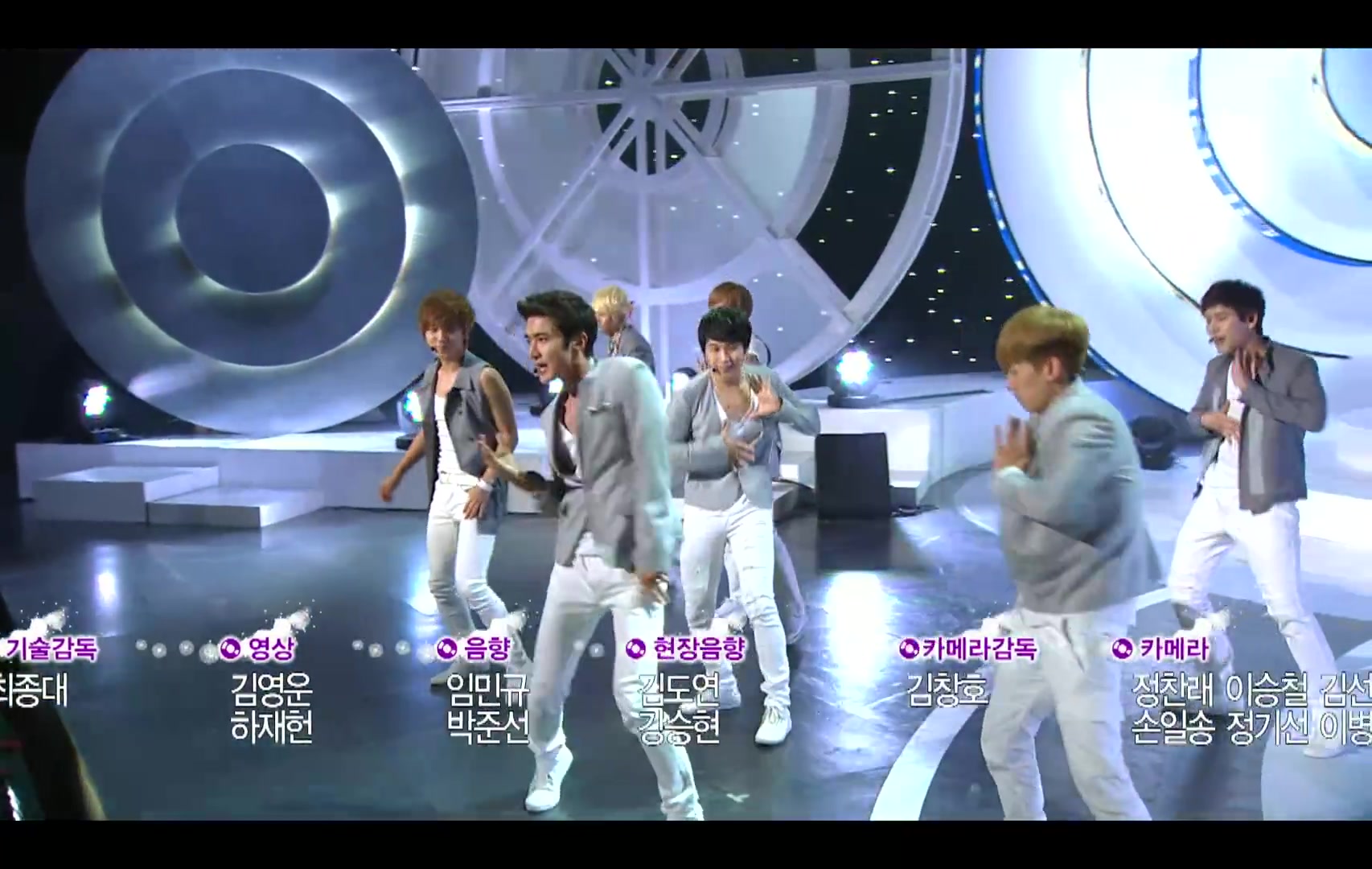 [图]（K-POP现场）Super Junior - 再也没有你这样的人 , Music Core 20100710