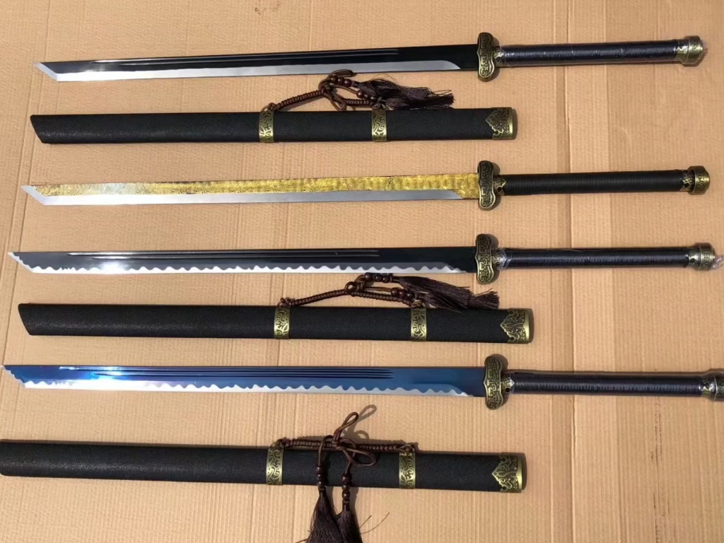张起灵的黑金古刀,你更喜欢哪款