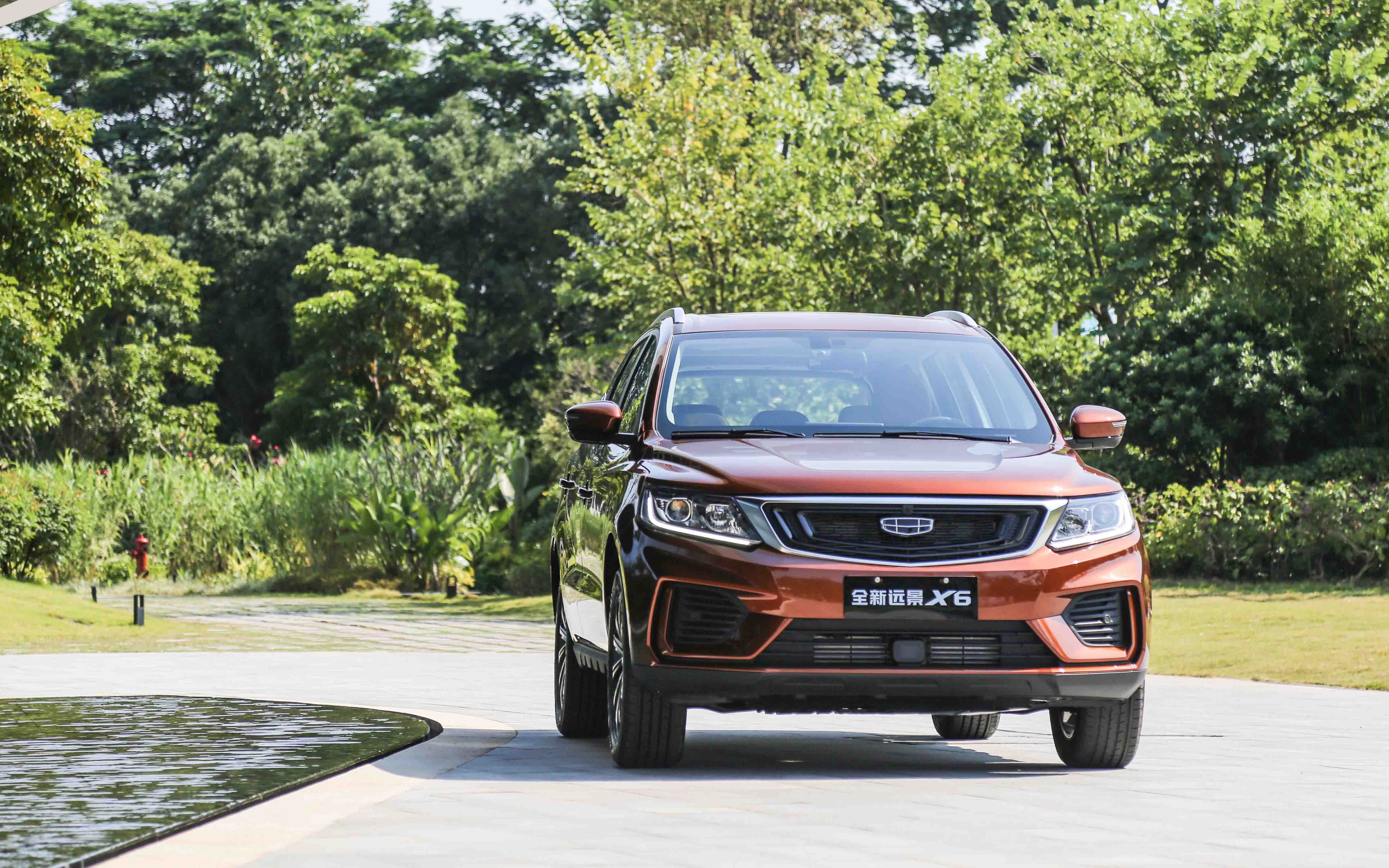 【粤语】科技配置齐全,优质国产suv,静态体验吉利远景x6_哔哩哔哩 (゜