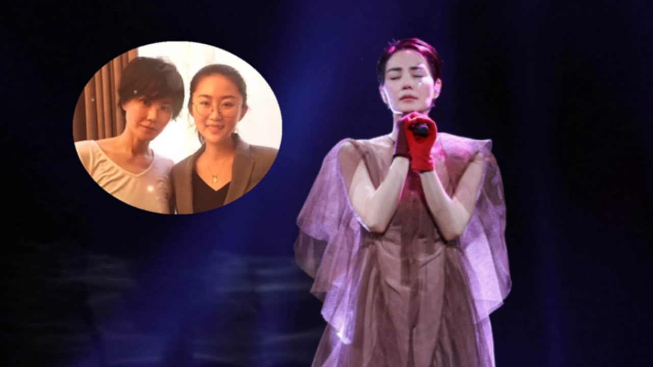 王菲与友人庆祝52岁生日,素颜与粉丝合影,法令纹深皮肤差超显老