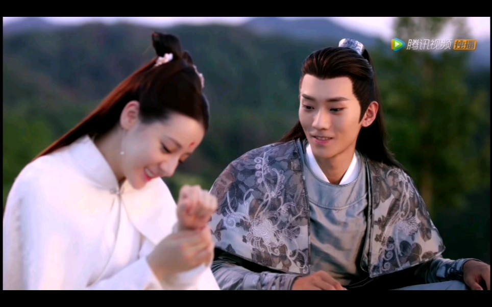 枕上书白凤九叶青缇枫叶葡萄酒cp看关山斜阳听风声悦耳