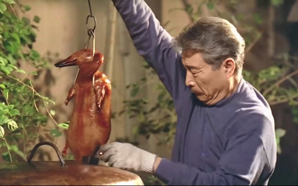 客官请享用！原来看人做饭这么治愈！李安三部曲《饮食男女》《喜宴》《推手》精彩饮食吃戏片段