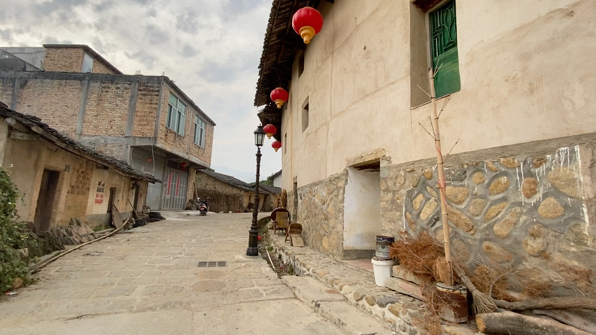 客家土楼,凤狮村,凤山楼外部