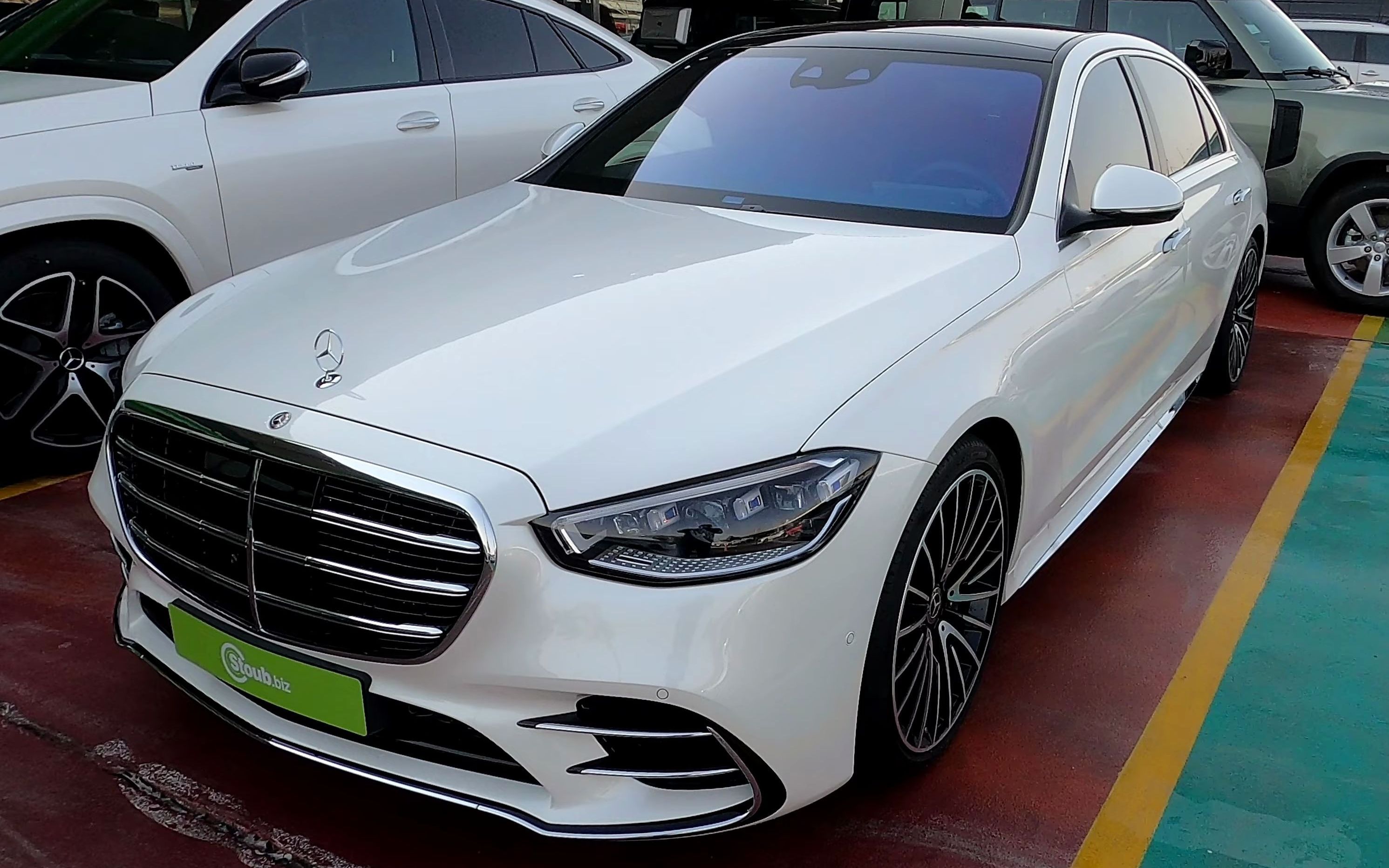 奔驰w223s级s5002022款白外红内静态体验