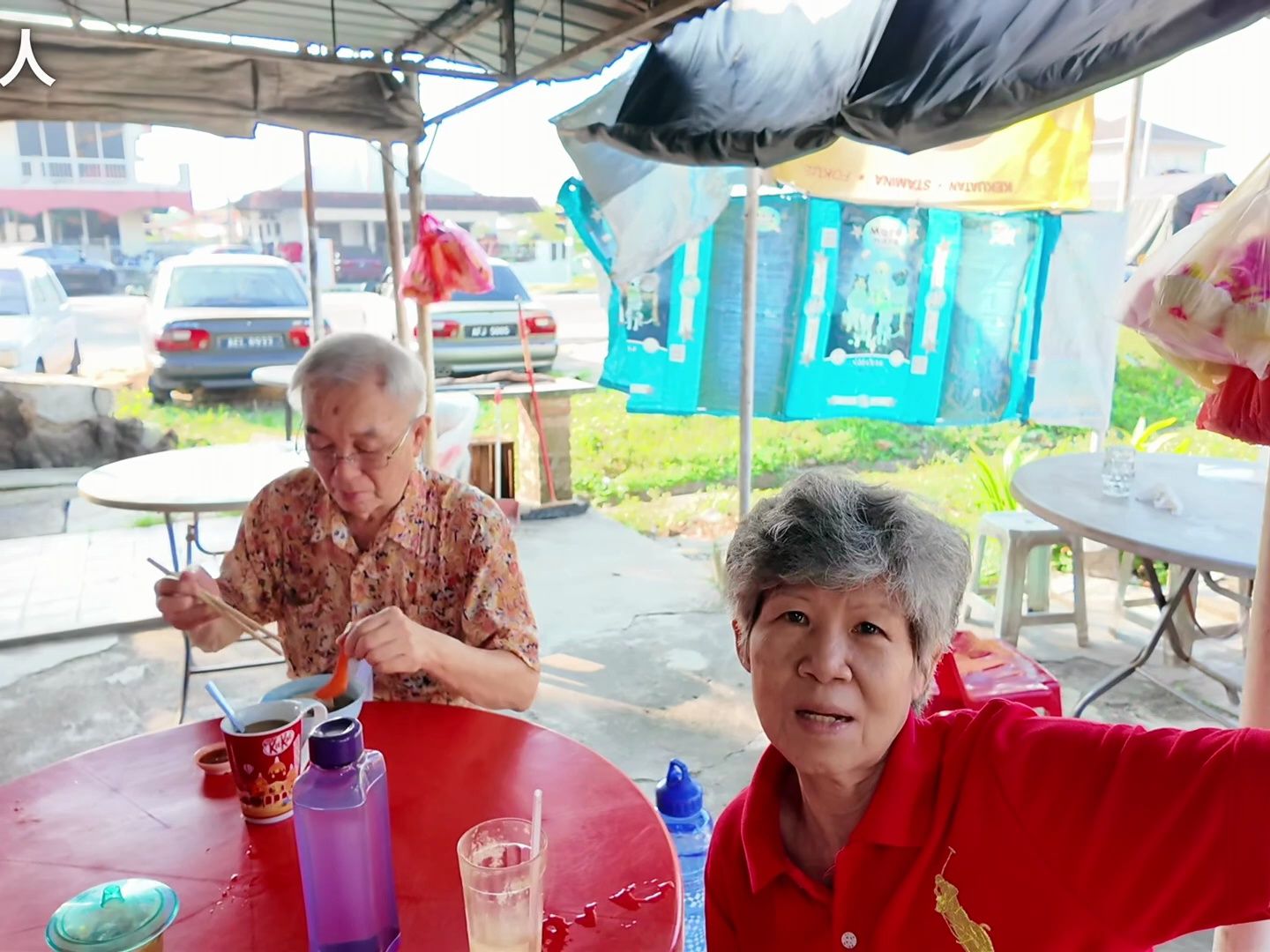 [Menglembu Market 万里望巴刹和周边美食 13] 到超过100年历史的巴刹找添记烧肉!先吃没有名字的冷巷炒粉,还有钻石咖喱粉面Kopitiam哔哩哔哩bilibili