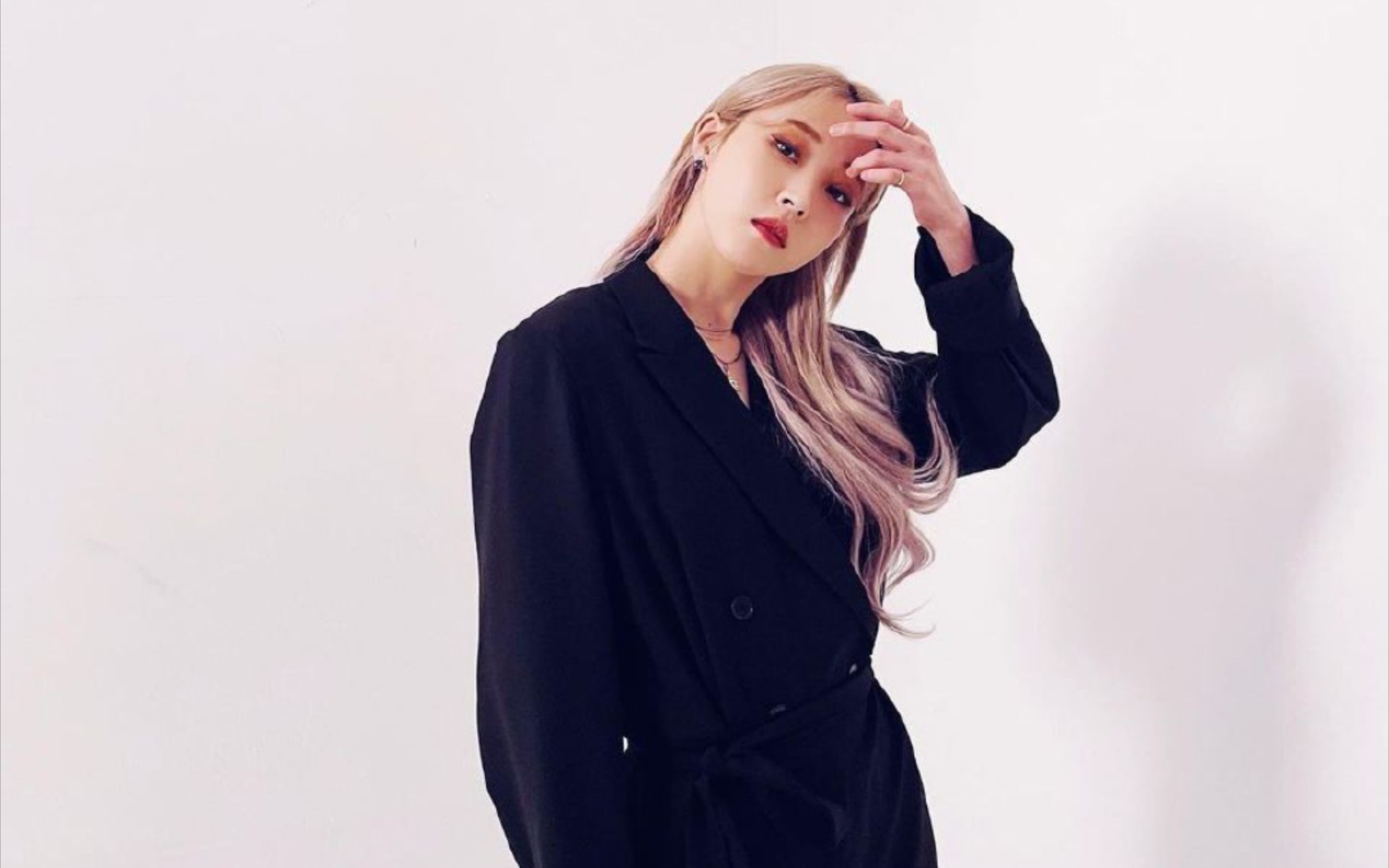 【文星伊|tomboy】tomboy怎么能少的了我们星星呢?绝美舞台神图!